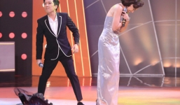 Trường Giang khiến dân tình bất ngờ khi 'lột váy' đồng nghiệp ngay trên sân khấu