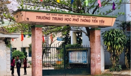 Hàng trăm học sinh nghỉ học, thầy hiệu trưởng viết tâm thư: Thầy chờ các em ở cổng trường