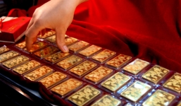 Giá vàng hôm nay ngày 13/4/2019: Tăng nhẹ khi USD lặng sóng