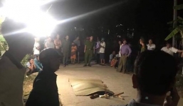 Quảng Trị: Người tâm thần đâm dao loạn xạ tại tiệc tân gia khiến 2 người thương vong