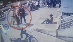 Clip: CSGT đánh nhầm người khi  truy đuổi 2 tổ lái chạy ngược chiều