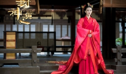 Vương Lệ Khôn cả đời mang tiếng nhơ 'giật chồng' chỉ vì một bức ảnh