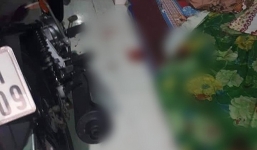 Thanh niên 9X đâm chết bạn gái rồi chốt cửa nằm cạnh thi thể