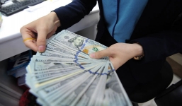 Tỷ giá ngoại tệ hôm nay 17/5/2019: USD tăng vọt trên thế giới nhưng trong nước giảm sâu
