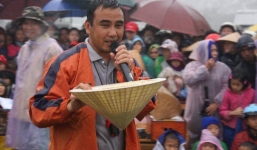 Đạo diễn 'Vượt lên chính mình' tiết lộ góc khuất của MC Quyền Linh phía sau hậu trường