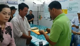 MC Quyền Linh lộ clip giấu kín bao năm sau khi tuyên bố sẽ giải nghệ