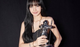 Kỷ lục Guinness Thế giới tôn vinh Lisa (BLACKPINK) là nghệ sĩ K-pop làm nên lịch sử năm 2023