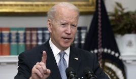Joe Biden lại có dấu hiệu lú lẫn khiến người Mỹ lo sốt vó