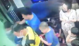 Công an vào cuộc, người đàn ông đánh phụ nữ trong thang máy tại Hà Nội liên tục xin lỗi nạn nhân