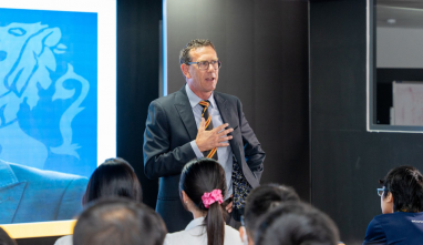 Học sinh thời nay cần “tự học” nhiều hơn “được dạy”