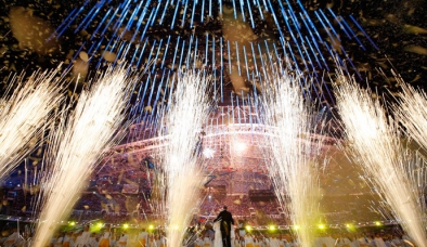 Cận cảnh lễ bế mạc lộng lẫy của Olympic Sochi