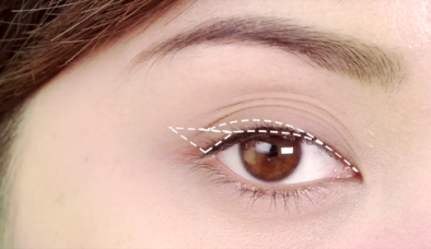 Cách trang điểm cho mắt đẹp to tròn tự nhiên cho bạn gái 