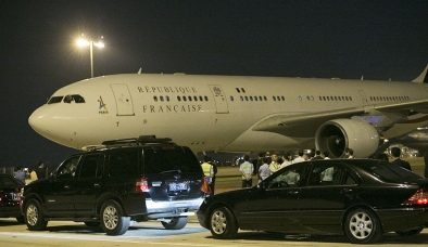 Bí mật khiến chuyên cơ của TT Pháp đắt đỏ hơn Air Force One của Obama