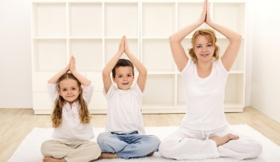 5 Động tác Yoga đơn giản cho trẻ tập tại nhà
