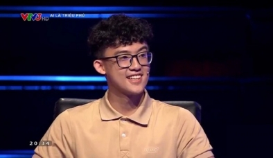 Xuất hiện nam thần tại 'Ai là triệu phú', diện mạo khiến dân tình 'xỉu lên xỉu xuống'