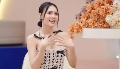 Ninh Dương Lan Ngọc đi du học khi sự nghiệp đang ở đỉnh cao: CDM đồn đoán sắp sinh con và sự thật đằng sau