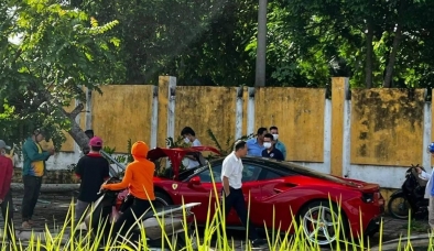 Ferrari Việt Nam 'chối' trách nhiệm, chủ xe không yêu cầu sửa xe tại hãng 