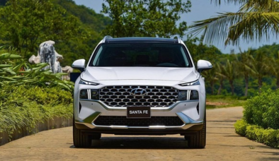 3 mẫu ô tô gầm cao giảm giá sau Tết