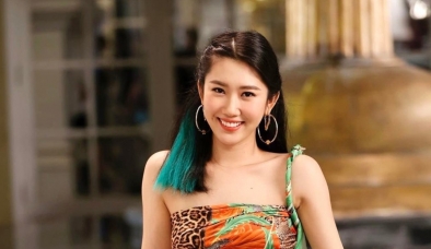 Phản ứng của Thúy Ngân trước việc 'chốt' cuối năm kết hôn