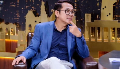 NSƯT Thành Lộc nói gì về nghi vấn rời sân khấu kịch Idecaf vì vấn đề tiền bạc, cát-xê thấp?