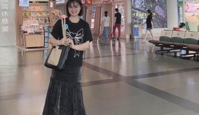 Thiện Nhân lại gây chú ý vì diện mạo khác lạ, chỉ một chi tiết lộ rõ cuộc sống hiện tại