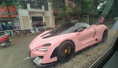 Sau những màn giao dịch lan đột biến trăm tỷ, chủ vườn đổ xô khoe siêu xe mới tậu