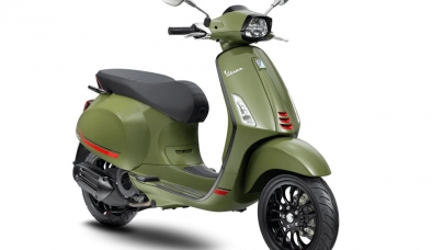 Cận cảnh Vespa Sprint S 150 màu xanh Tenace, quyết đấu Honda SH 150i