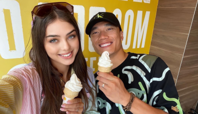 Vợ Tây của Bùi Tiến Dũng khoe nhan sắc gây thương nhớ, xinh xắn rạng ngời