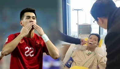 Tiến Linh có hành động ý nghĩa với cầu thủ trẻ Việt Nam bị đột quỵ ở Nhật Bản