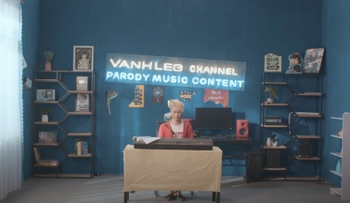Trở lại sau 2 năm im ắng, 'thợ lặn' Vanh Leg lên đỉnh Youtube bằng màn 'cà khịa' từ Độ Mixi đến Bà Tân Vlog