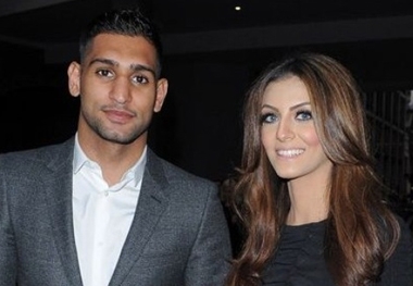 Tay đấm 'cuồng sex' vẫn liên tục qua đêm với gái khi vợ mang bầu