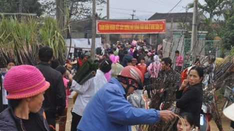 Hình ảnh đẹp về các phiên chợ cầu may đầu năm