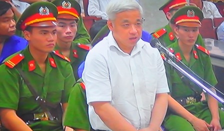 Clip: Tạm đình chỉ vụ án đối với ông Trần Xuân Giá