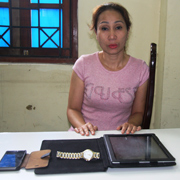 Làm quen với khách nước ngoài, bán dâm rồi cuỗm luôn đồ