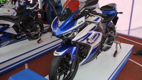 Yamaha R25 lộ giá bán tại Việt Nam?