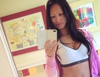 Tròn mắt với mặt mộc của DJ 'nóng' nhất Việt Nam Angie Vũ Hà 