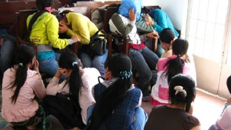 2 người Trung Quốc sang Việt Nam tuyển vợ