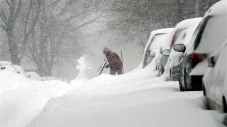 Bão tuyết 'khủng khiếp nhất lịch sử' càn quét Đông Bắc nước Mỹ