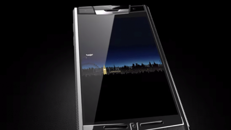 Vertu 'tình nhân' giá gần 400 triệu đồng
