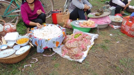 Độc đáo phiên chợ 'choảng nhau' ngày đầu năm ở Thanh Hóa