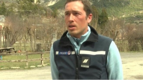 Lời kể rùng mình của người đầu tiên đến hiện trường máy bay Đức rơi 