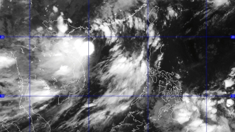 Bão số 1 giật cấp 10 đổi hướng vào Quảng Ninh