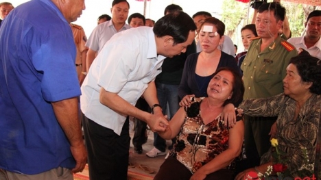 Bộ trưởng Bộ Công an chủ trì họp báo về vụ thảm sát ở Bình Phước