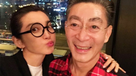 Lục Tiểu Linh Đồng tươi rói bên người đẹp Lý Băn Băng