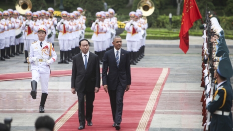 Chủ tịch nước Trần Đại Quang chủ trì lễ đón Tổng thống Obama