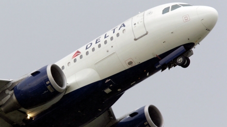 Hãng hàng không lớn nhất thế giới hủy tất cả các chuyến bay