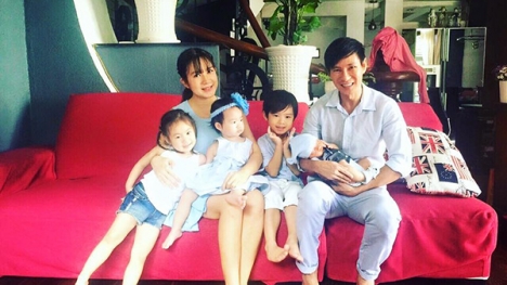 Facebook sao Việt: Thanh Hằng đẹp tựa thiên thần, Lý Hải đảm đang chăm sóc con