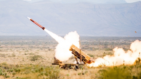 Ba Lan dự định mua tên lửa Mỹ để đối phó với Nga