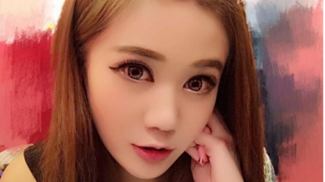 Người mẫu 24 tuổi Đài Loan bị bạn trai bỏ lại xe sau khi qua đời