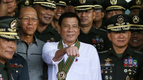 Người Philippines: Duterte thô lỗ nhưng chân thành, yêu dân